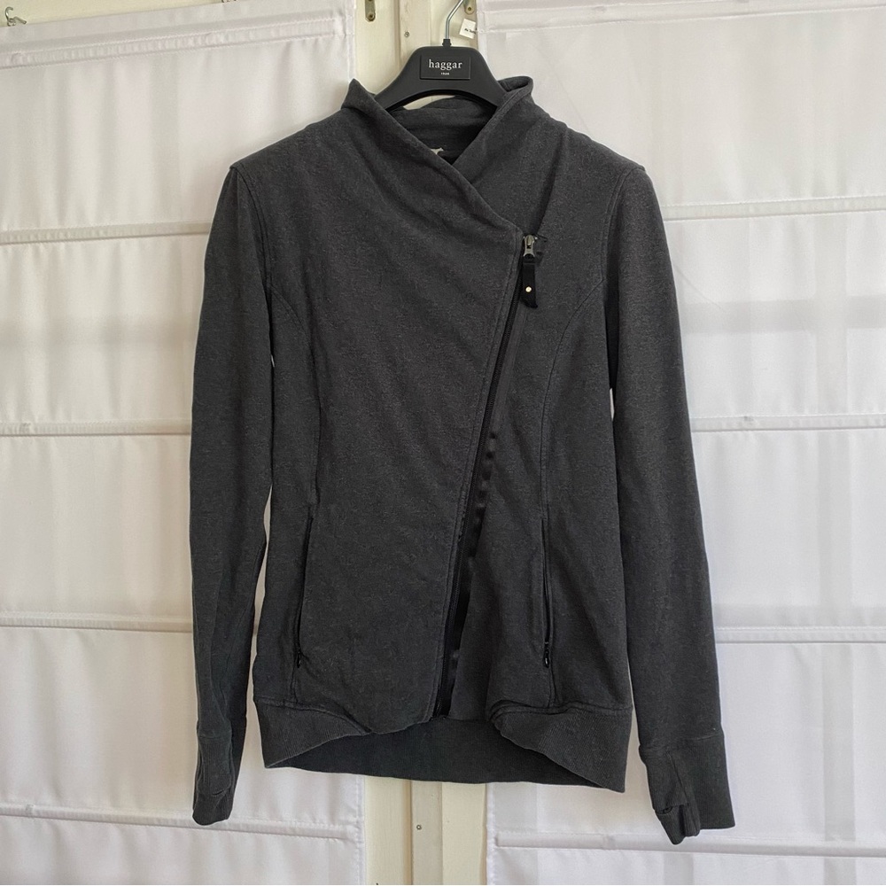 LULULEMON Turn Jacket Heathered Charcoal